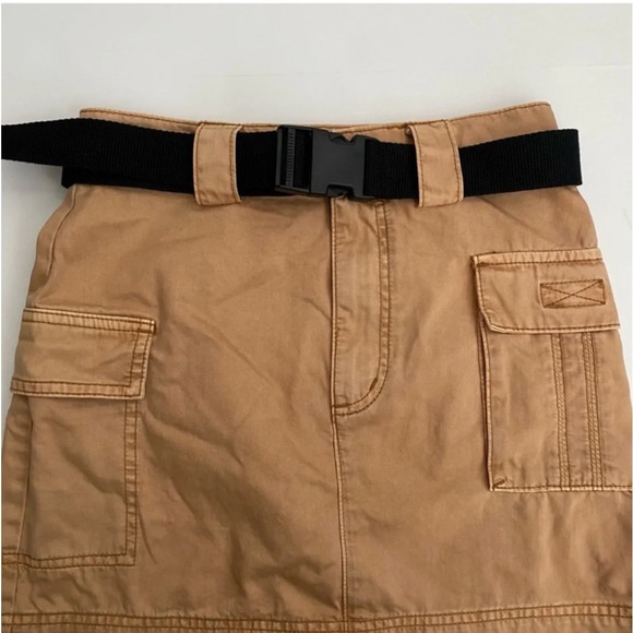 Urban Outfitters Mini Skirt Size Small Belted Utility Cargo Style military - Picture 4 of 9